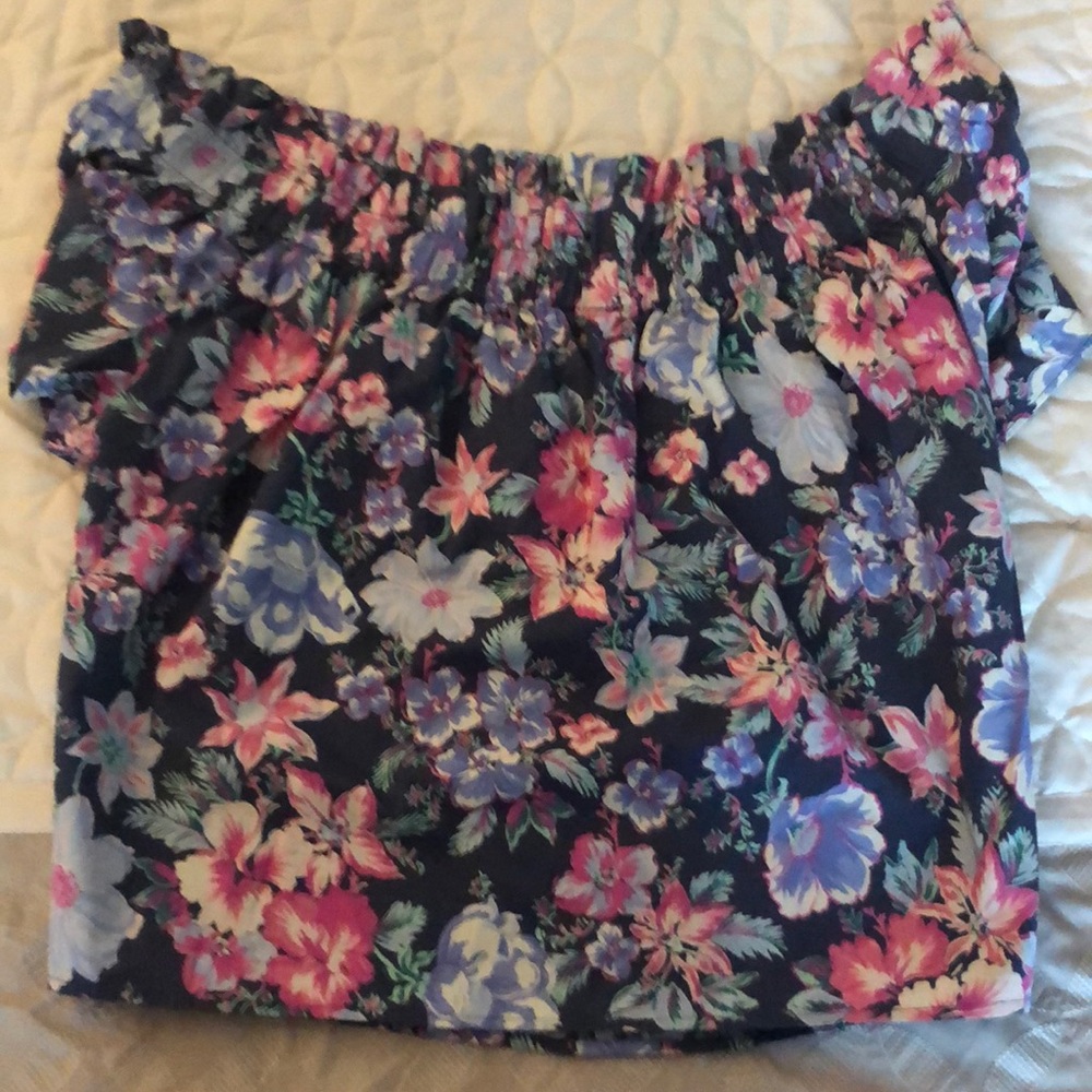 Boat neck blouse